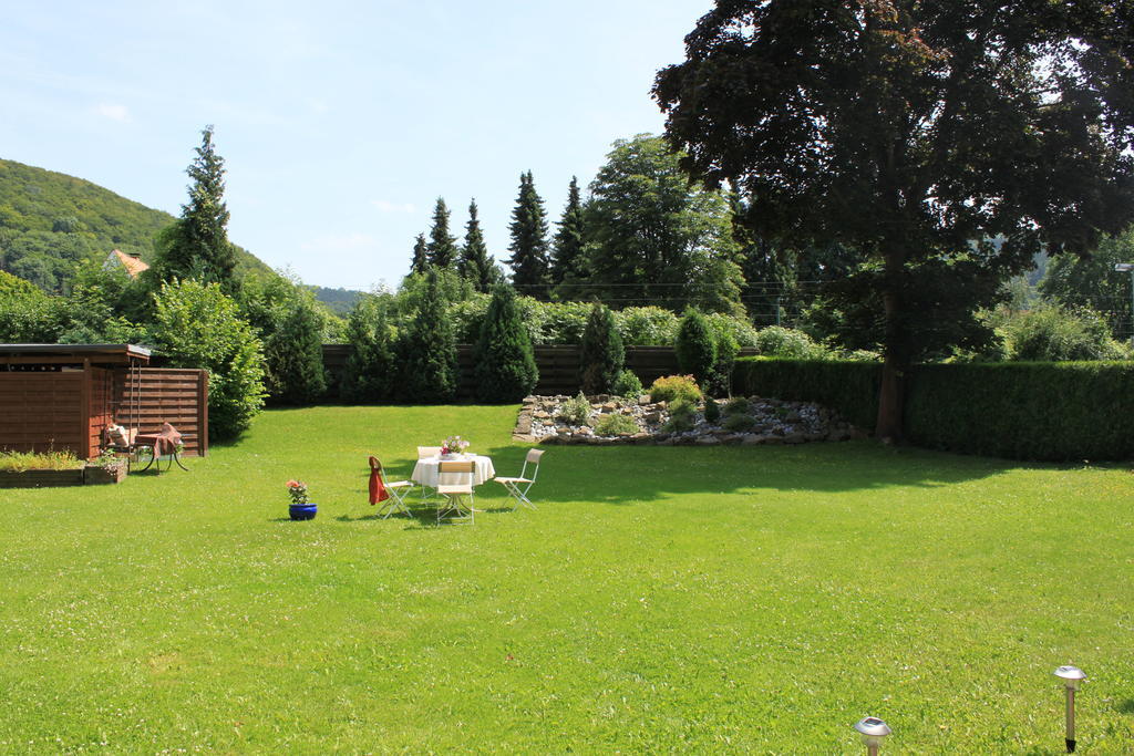 Ferienquartier Waldblick Hotel Lugde Exterior photo