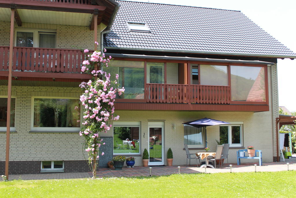 Ferienquartier Waldblick Hotel Lugde Exterior photo